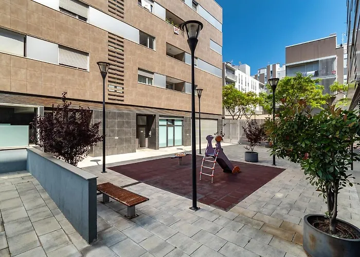 Forum Beach 2 And Pool Apartment Barcelona