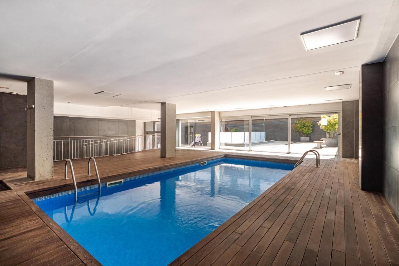 Forum 2 And Pool Barcelona Apartment